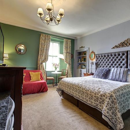 לינה וארוחת בוקר Bonnyrigg The Retreat Castle מראה חיצוני תמונה