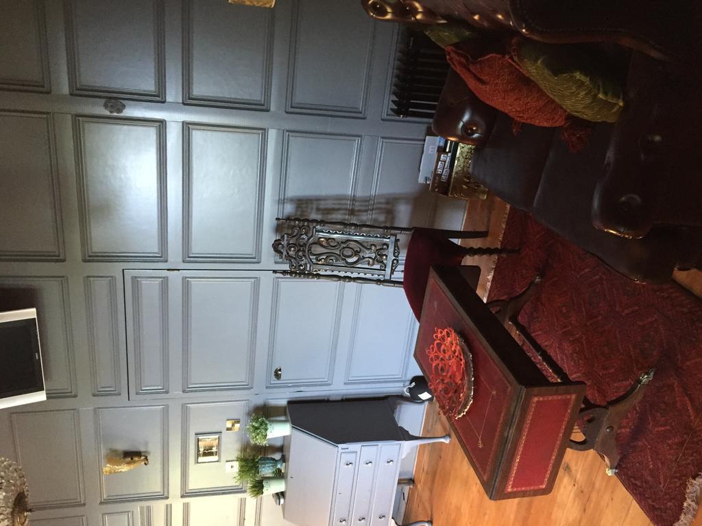 לינה וארוחת בוקר Bonnyrigg The Retreat Castle מראה חיצוני תמונה