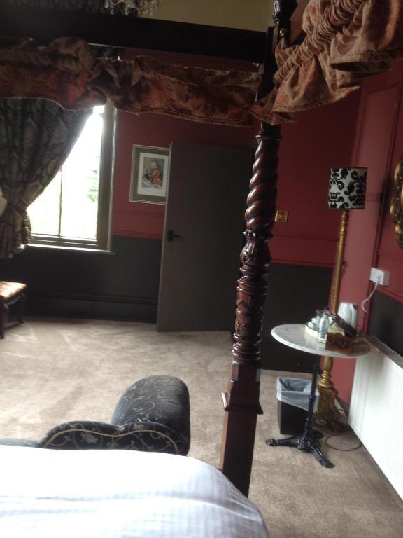 לינה וארוחת בוקר Bonnyrigg The Retreat Castle מראה חיצוני תמונה