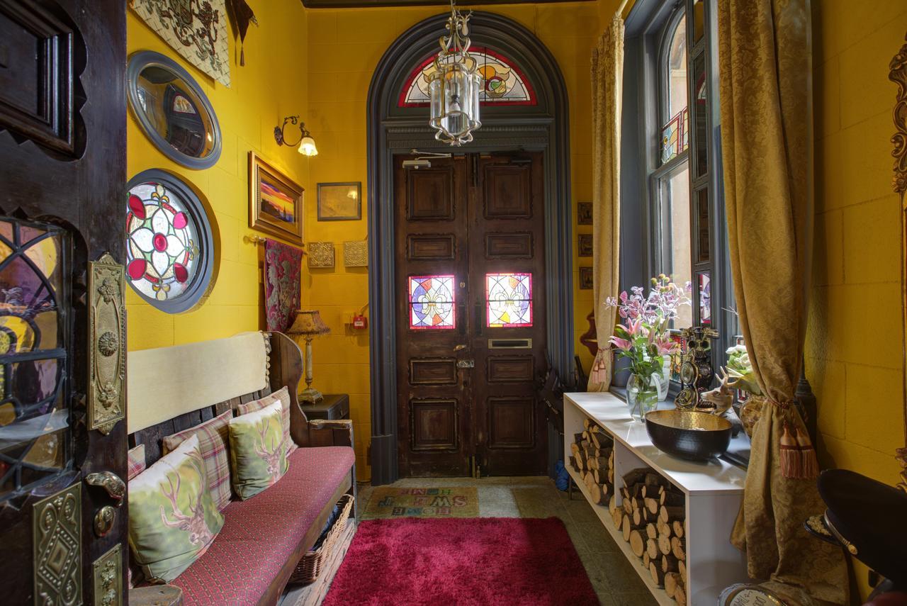 לינה וארוחת בוקר Bonnyrigg The Retreat Castle מראה חיצוני תמונה